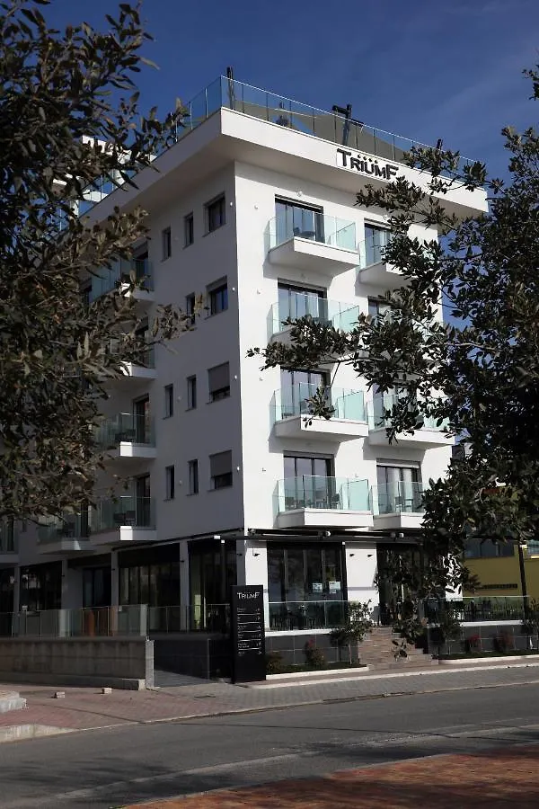 Hotel Triumf Shëngjin 4*,  Albanien